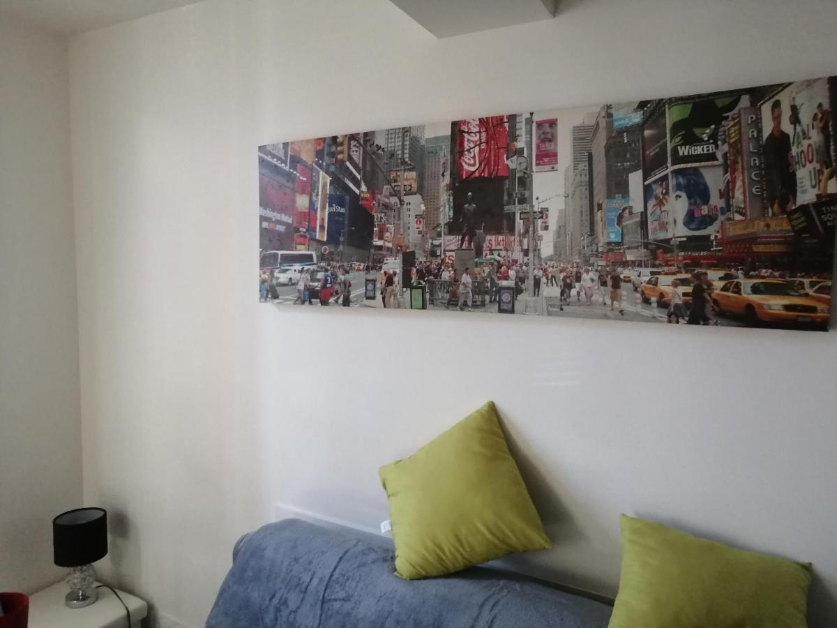 Studio Port Тулон Екстериор снимка